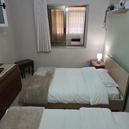 Appartement Bellis Center *